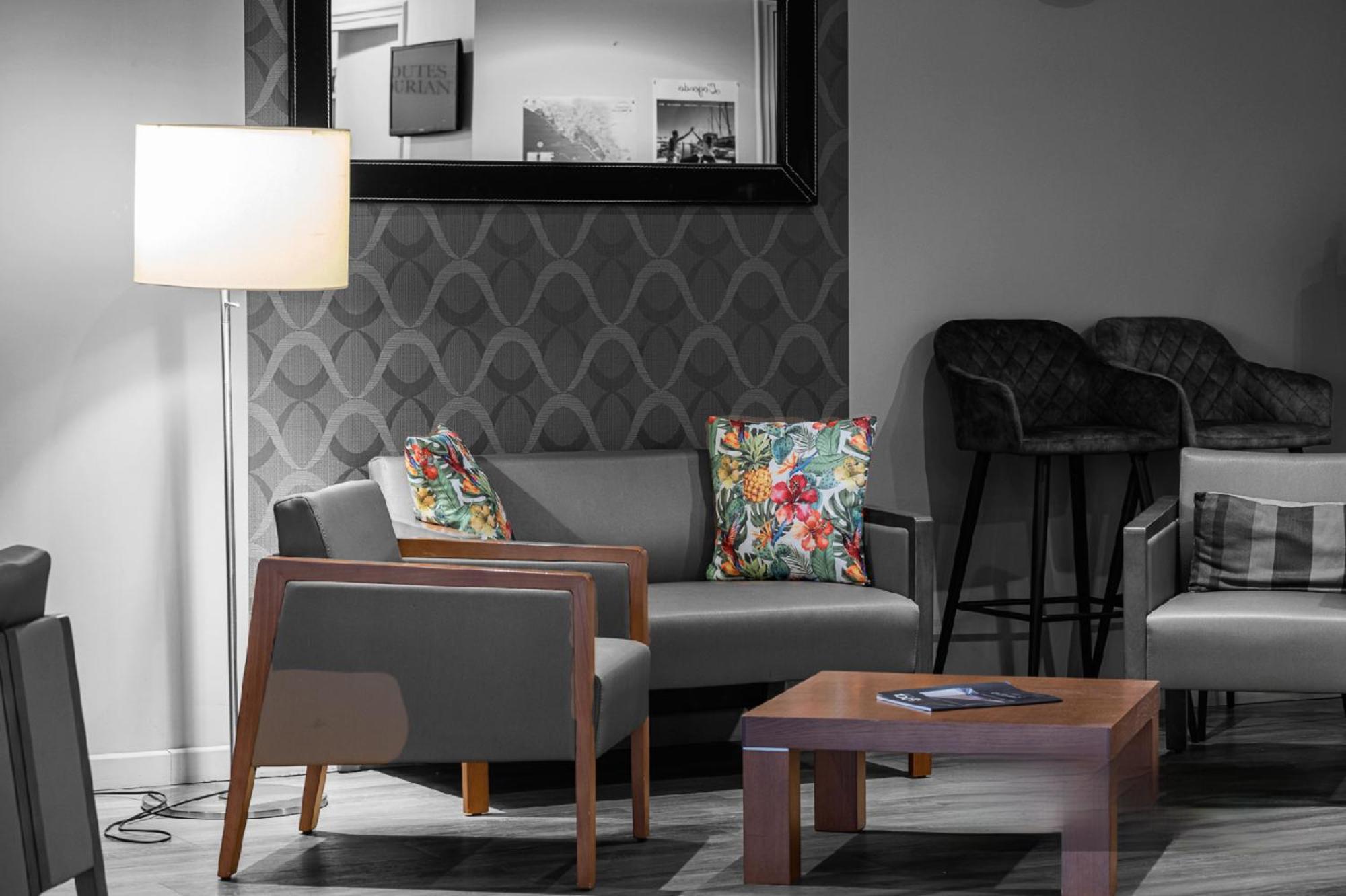 The Originals City, Hotel L'Hippocampe, Sete Баларюк-ле-Вьё Экстерьер фото